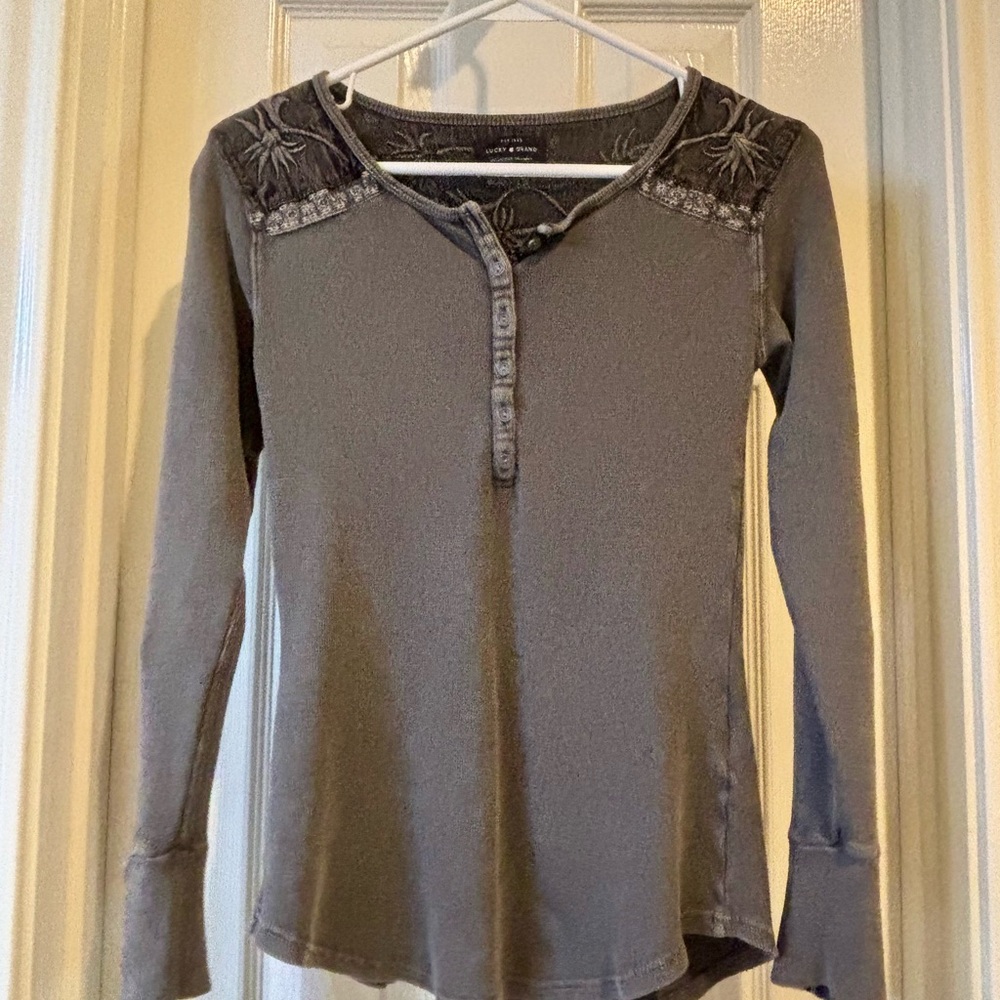 Lucky Brand Gray Embroidered Long Sleeve Blouse (never worn)